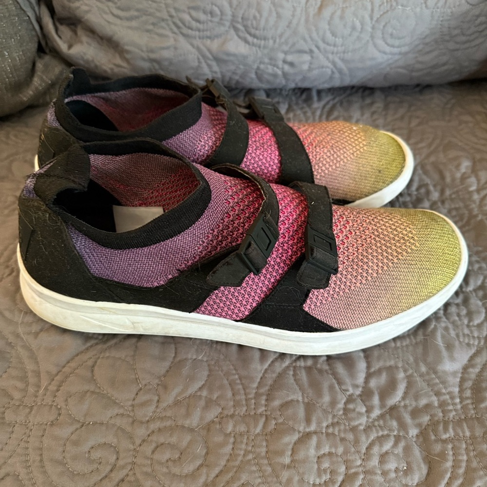 Nike Sock Racers
